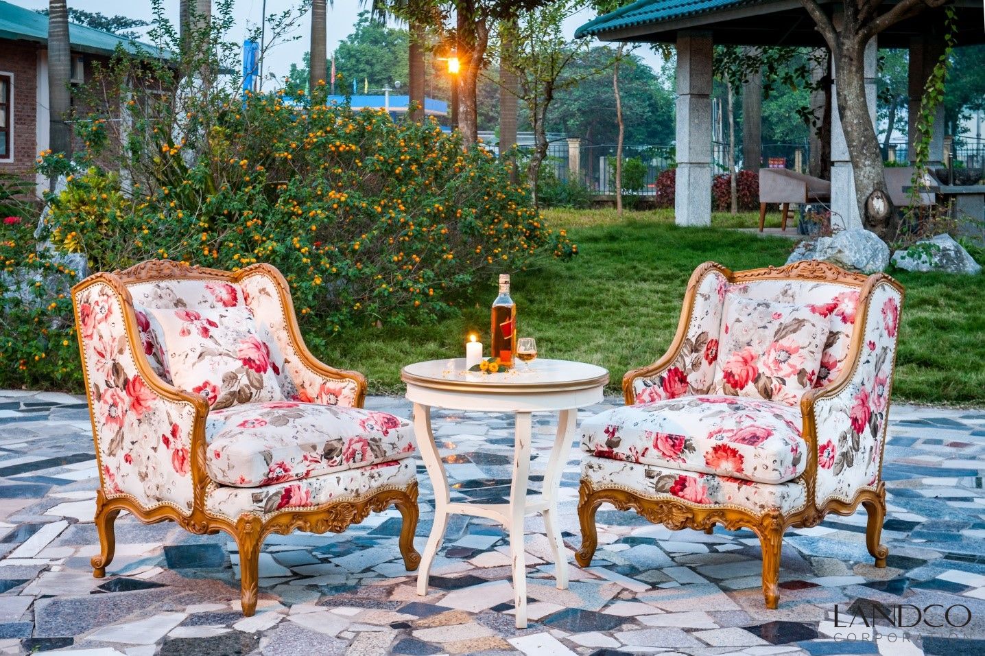 Landdecor thiết kế và sản xuất các sản phẩm nội thất phong cách cổ điển Pháp