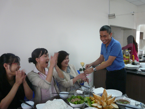 xuanlai com Ngay8-3 2